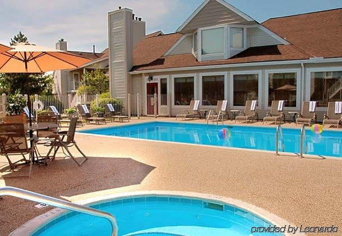 Sonesta Simply Suites Cleveland Airport Middleburg Heights Exterior foto